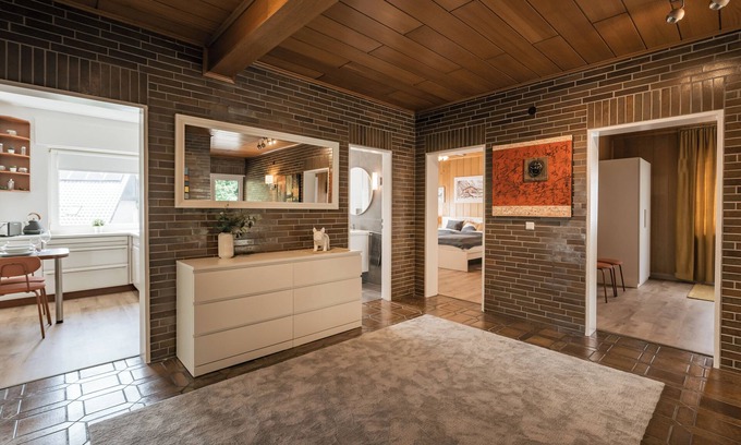 Hennef Apartment | Bonquartier | Modern apartment with workspaces, terrace & parking space