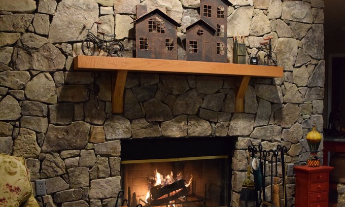 Chestnut Springs Condo | Book Now for Spring and Summer.Awesome Views and 5-Star Amenities