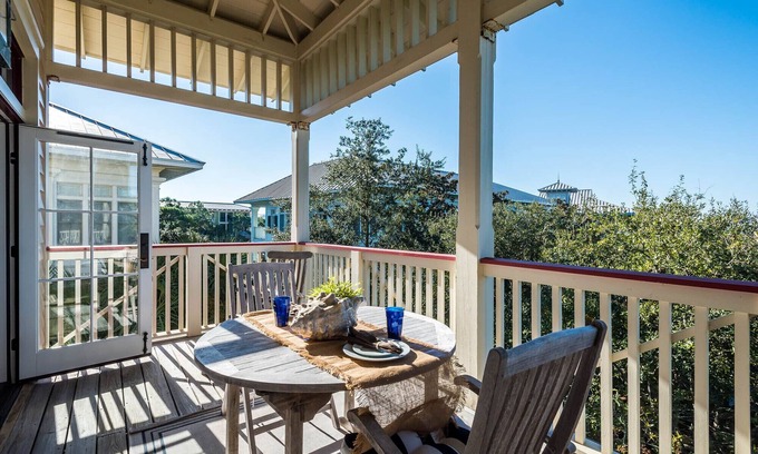 Beach District Condo | Book Today for Fall! South of 30A in Park District! Seconds from Beach and Beach Club!