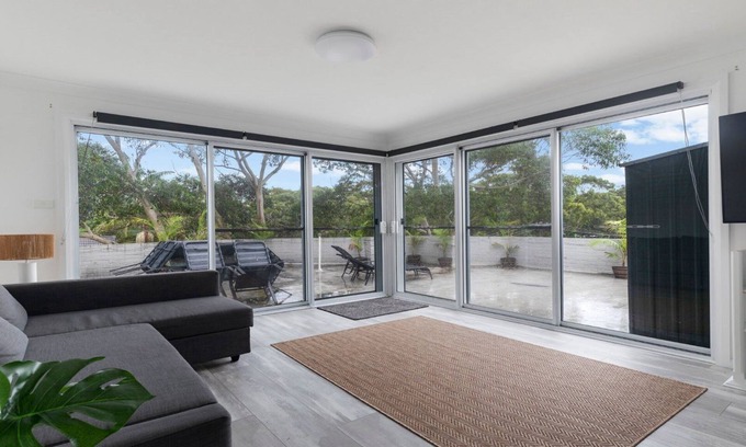 Hawks Nest Apartment | Booneroo at its Best