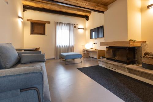 Castel del Giudice Hotel | Borgotufi Albergo Diffuso