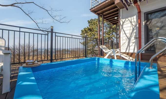 Holmoe House | Boryeong Thirasel Pension