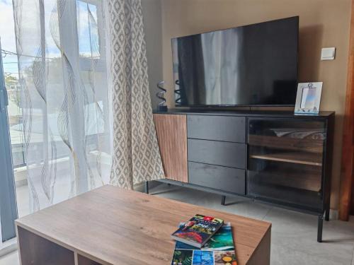 Wolmar Apartment | BoTree Abode
