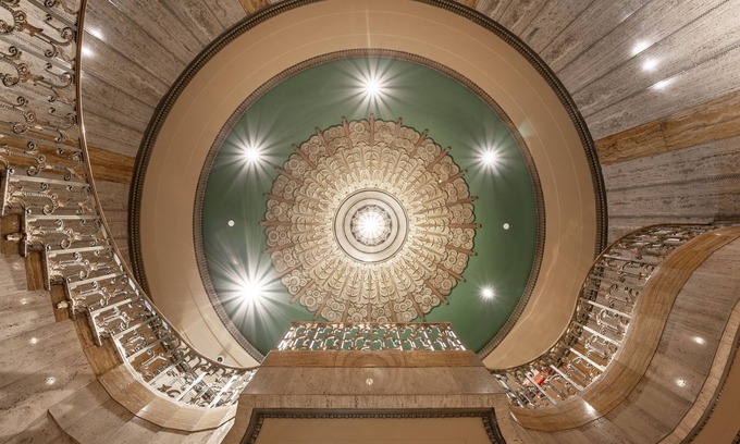 Downtown Indianapolis Hotel | Bottleworks Hotel