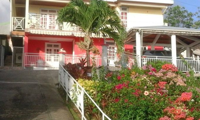 Riviere-Pilote Villa | Bottom of Villa by the sea