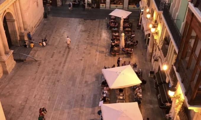 Alicante City Centre Apartment | Boutique Apartment by the Sea