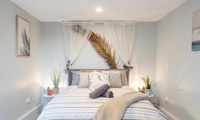 Burwood House | Boutique Private Rm situated in the heart of Burwood G1 - ROOM ONLY