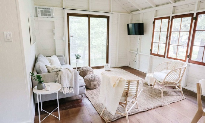 Winnipeg Beach Cabin | Bowerbird Stays Bright and Beachy Vintage Cabin