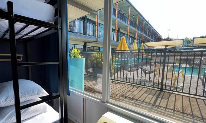 Greater Heights Hotel | Bposhtels Houston