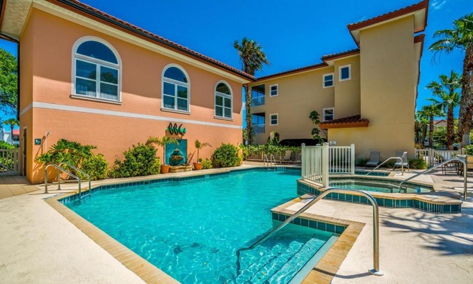 Bradenton Beach House | Bradenton Beach Club 232 by AMI Locals