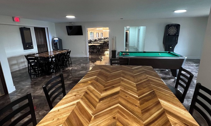 Bradford Hotel | Bradford Guest House - The B