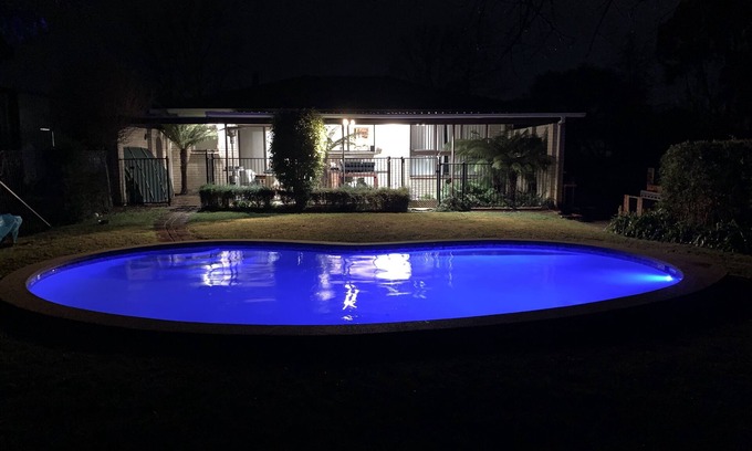 Mansfield House | Braemore - Mansfield "With Pool"