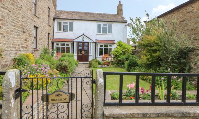 Reeth House | Braeside