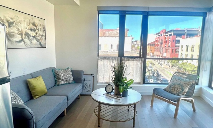 Lower Pacific Heights Condo | Brand NEW Airy 1 Bedroom Condo in Nob Hill