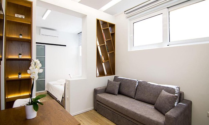 Athens City Centre Apartment | Brand new flat for 4 ppl next to Syntagma sq.
