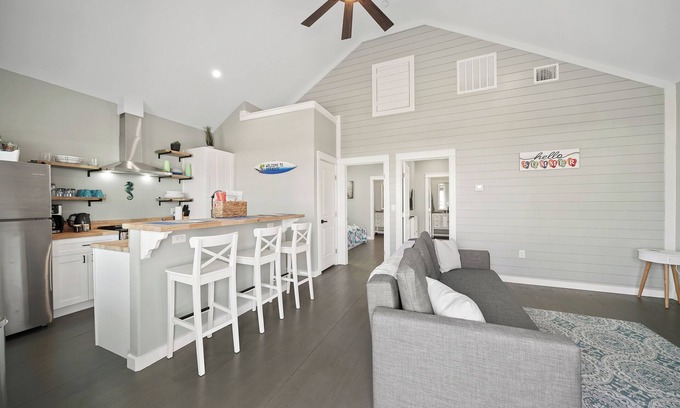 Caplen House | Brand New Home! Beach Views! Sleeps 6! Pets Welcome!