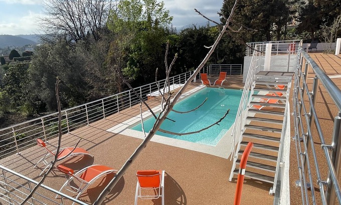 Cagnes-sur-Mer Villa | Brand New Luxury Villa 6BR 11pax Heated Pool