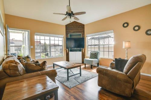 Table Rock Apartment | Branson Condo with Pool 2 Mi to Table Rock Lake