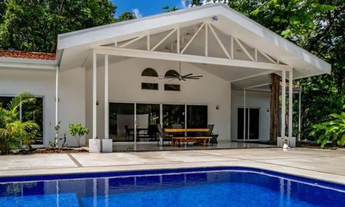 Brasilito House | Brasilito House and Apartment with Pool Sleeps 8