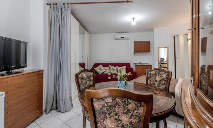 Rome Apartment | Bravetta House Pamphili