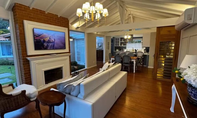 Itaipava House | Brazilian Tuscany