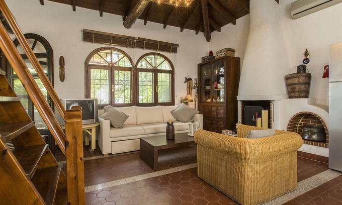 Paradhisos House | Breath-taking view and moments of total tranquility!
