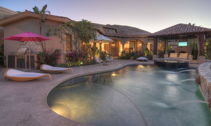 Palmilla House | Breathtaking Views, Private Pool/Spa adjacent to One&Only Palmilla!