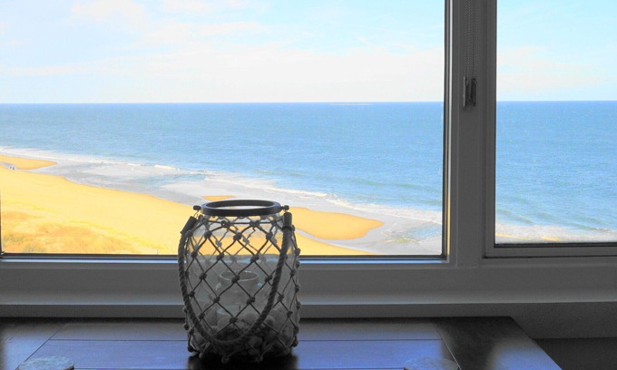 Midtown Ocean City Condo | BREATHTAKING Ocean-Front Condo. Fully renovated. Outdoor Heated Pool