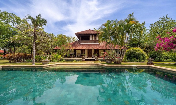Pemuteran Villa | Breathtaking Pool Villa With Mountain View!