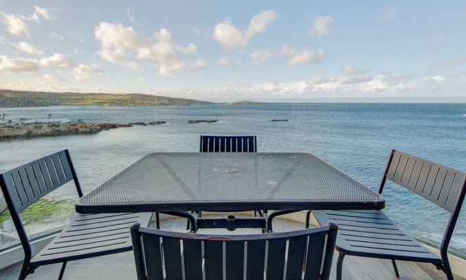 St. Paul's Bay Apartment | Breathtaking Seafront Home with Spectacular Views!