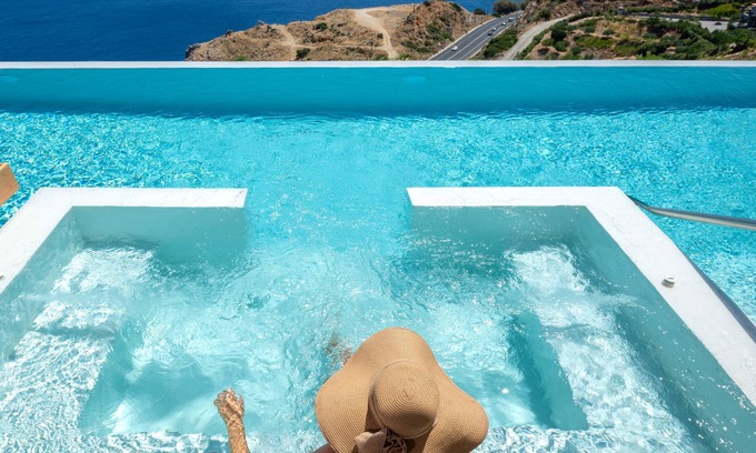 Malevizi Villa | Breathtaking sea views, infinity pool, full privacy, close to the beach!
