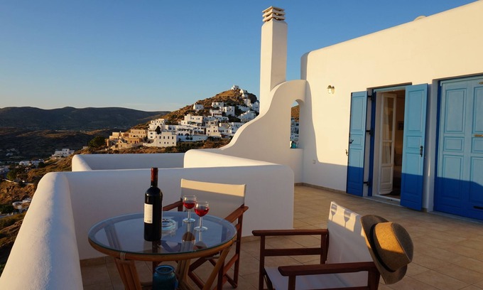 Ios Villa | Breathtaking view experience centrally located Ios