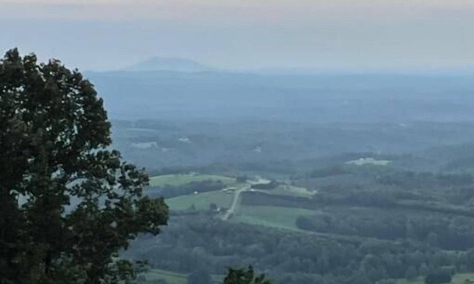 Fancy Gap House | Breathtaking views amid a “PEACE” of heaven!