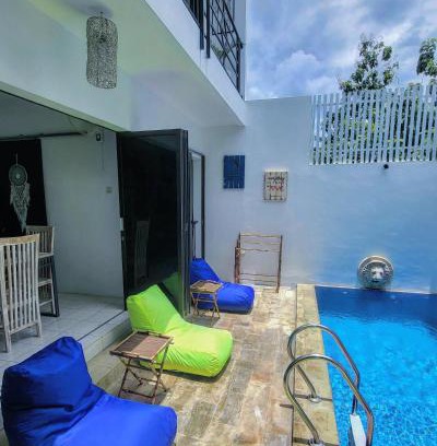 Bangunjiwo House | Breezes Villa