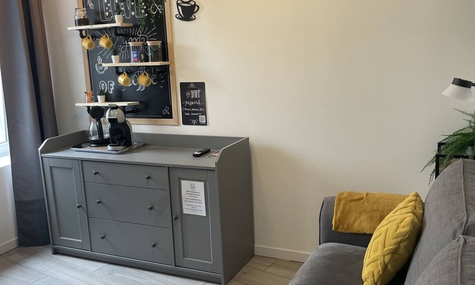 La Mure Apartment | Breuil Station, platform 2. Fully-equipped studio