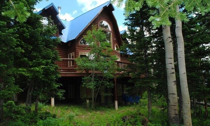 Brian Head Cabin | Brian Head's-Beautiful, Sunny and Spacious, Ski-In/Ski-Out Mountain Home