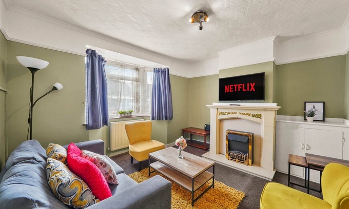 Maidstone House | BridgeCity Upper Road Gem
