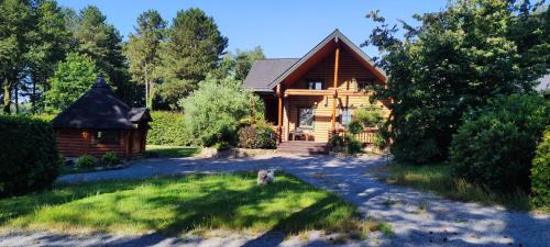 Lizio Ski Chalet | Bridget's Home