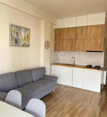 Saburtalo Apartment | Bright & Airy Hideaway