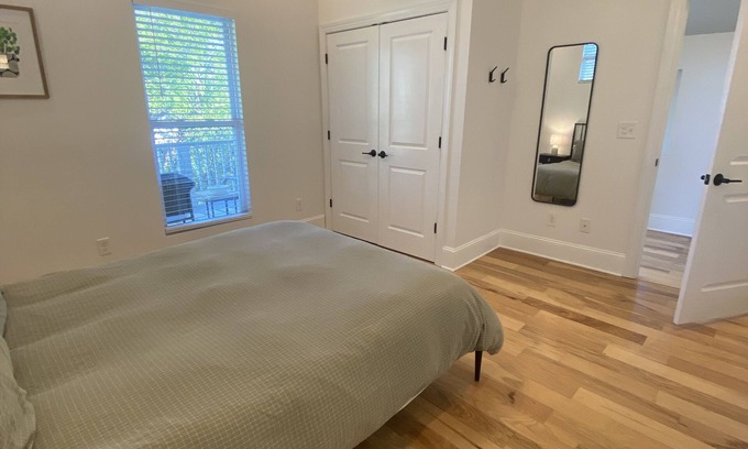 North Chattanooga House | Bright and Spacious North Shore Chattanooga Home Overlooking Downtown