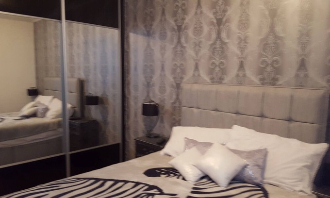 Dunfermline Apartment | Bright Little Flat Fife