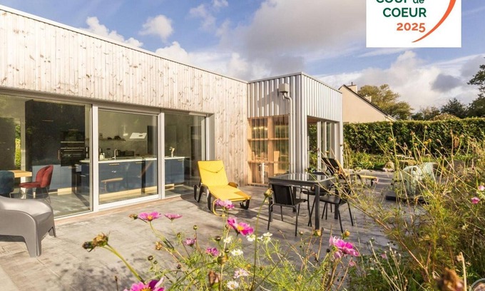 Sotteville Cottage | Bright passive house with garden, terrace & BBQ