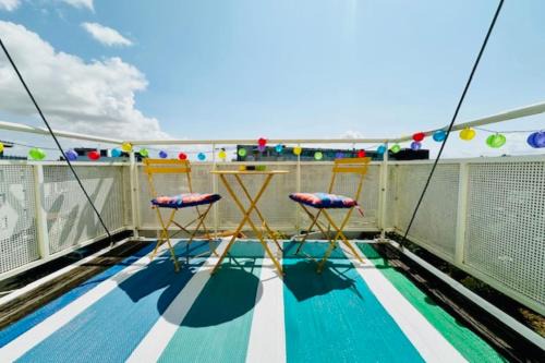 La Rochelle Apartment | Bright studio with balcony and private parking