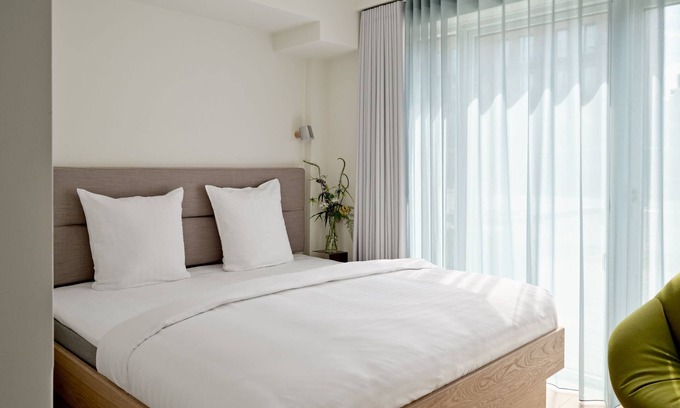 Amager Apartment | Bright studio with terrace, perfect for two