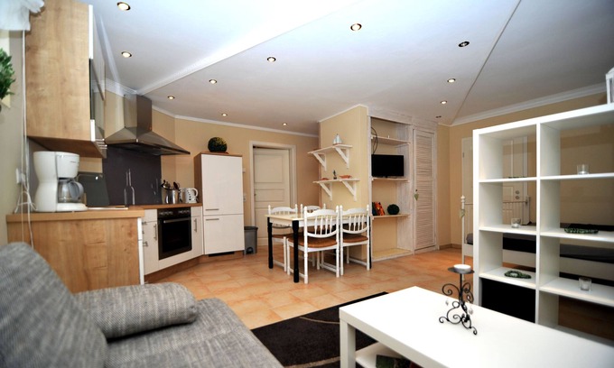 Bad Breisig Apartment | Brightly furnished non-smoking apartment in a quiet location