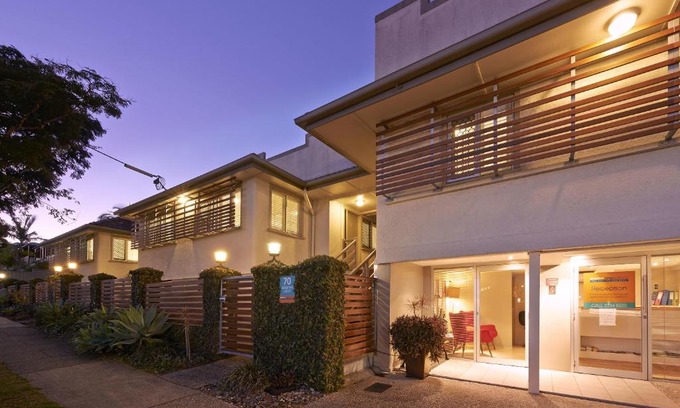 Annerley Apartment | Brisbane Street Studios