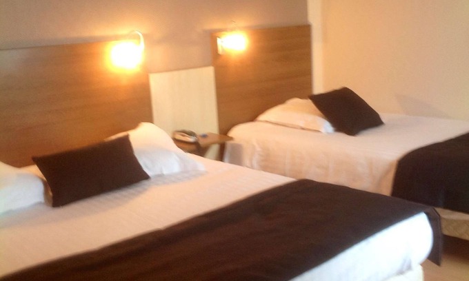 Varennes-Vauzelles Hotel | Brit Hotel le Magdalena