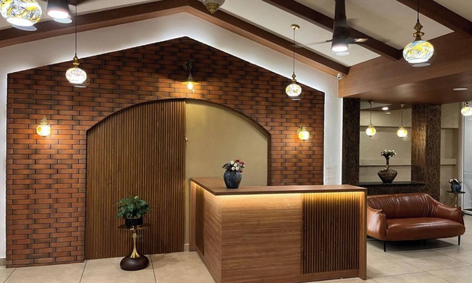 Kunchithanny Resort | British County Resort