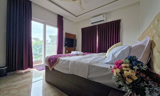 Mysore Hotel | Broadway Inn