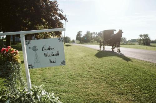 Ontario House | Broken Windmill Inn Ontario Farm Retreat